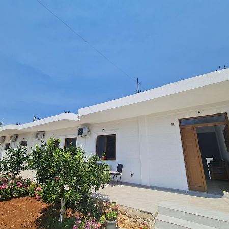 Glow Two Bedroom Apartment كساميل المظهر الخارجي الصورة