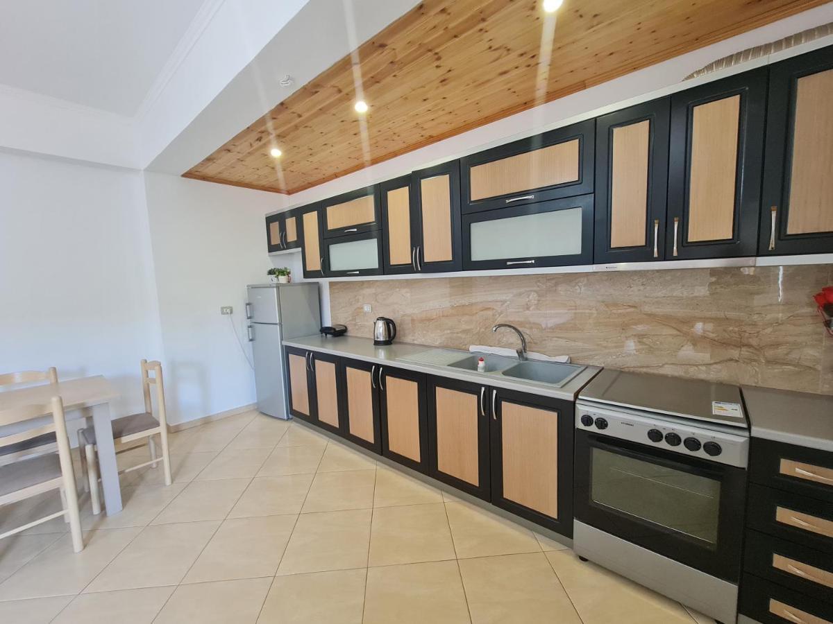 Glow Two Bedroom Apartment كساميل المظهر الخارجي الصورة