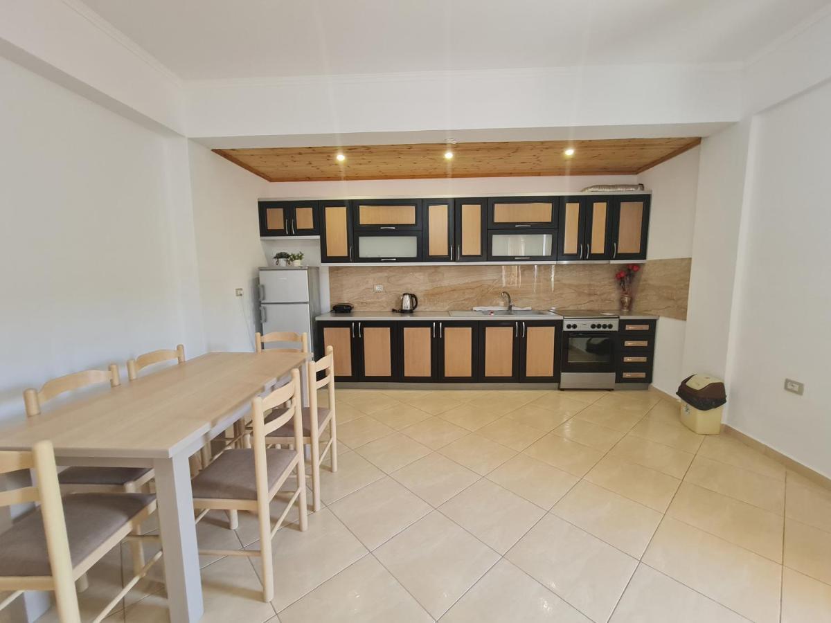 Glow Two Bedroom Apartment كساميل المظهر الخارجي الصورة